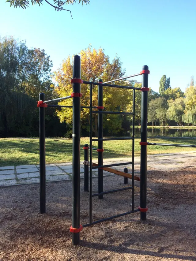 Calisthenics Park at Алея Дружби, Симферополь