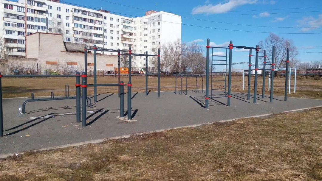 Турнік на майданчику Calisthenics Park at 1-я Железнодорожная улица, Можайск – фото 1 з 3