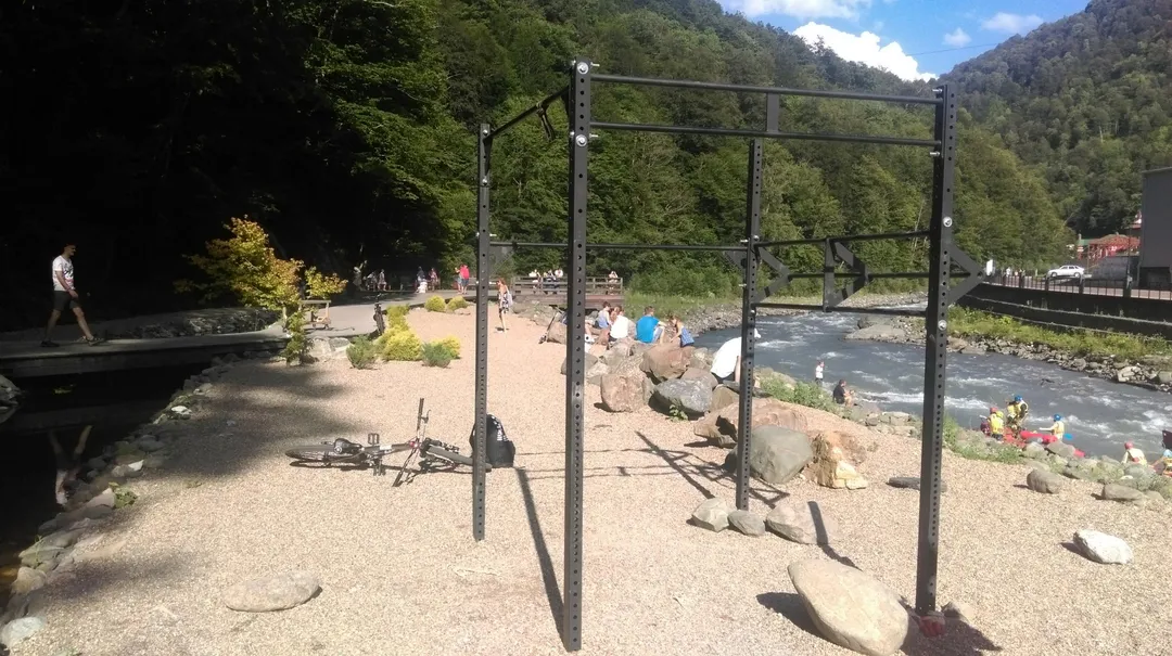 Outdoor Gym in Роза Хутор, Эстосадок – foto 4 de 6