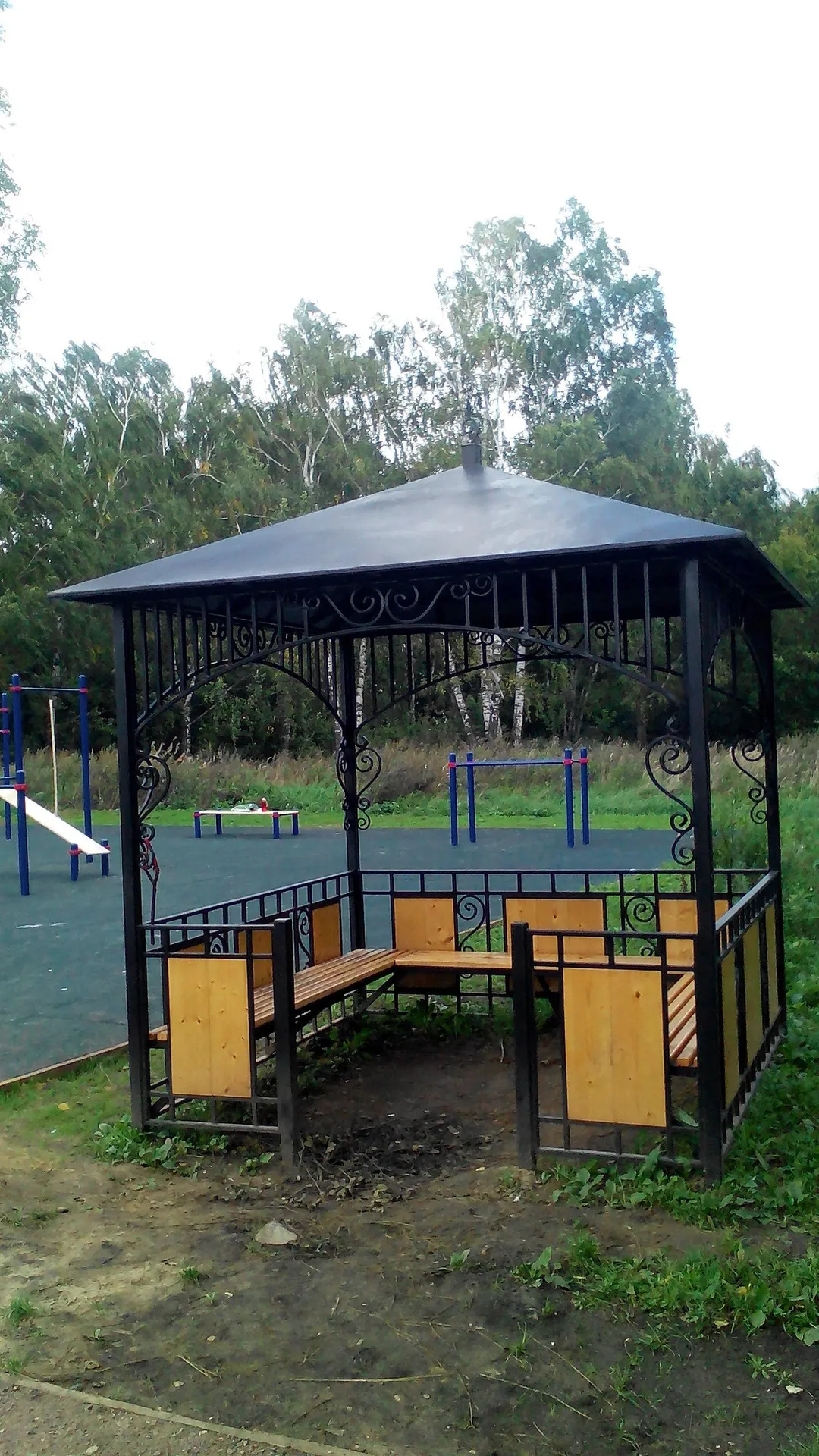Sbarra per trazioni presso Calisthenics Park at аллея Дорога Жизни, Москва #wp1897 – foto 8 di 9