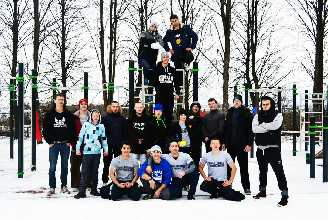 Klimmzugstange bei Calisthenics Park at улица Строителей, Протвино – Foto 1 von 1