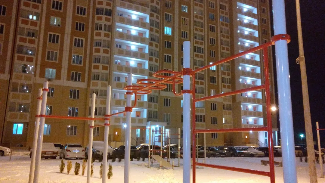 Banco de Abdominales en Calisthenics Park at улица Ерёменко, Ростов-на-Дону #wp1907 – foto 5 de 5