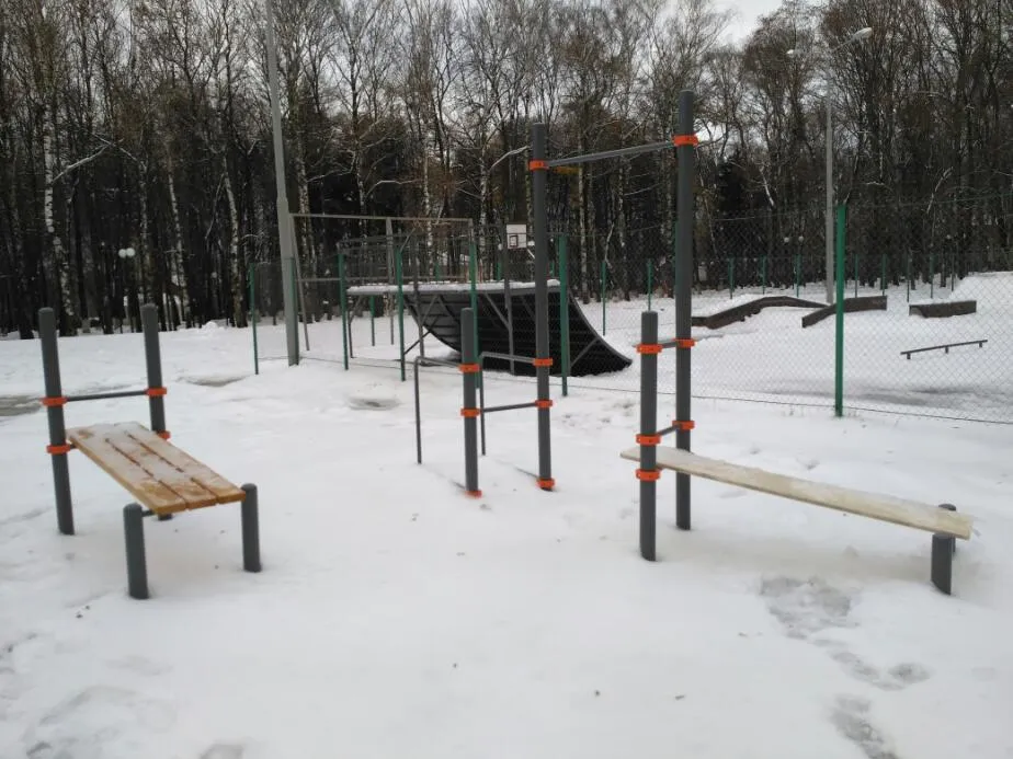 Брусья на площадке Calisthenics Park at улица Мира, Владимир – фото 2 из 8