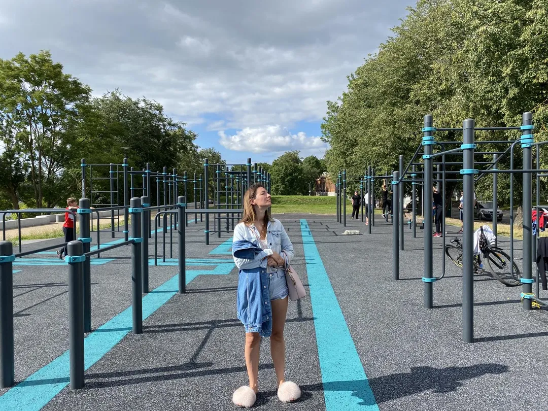 Monkey Bars at Calisthenics Park at набережная реки Великой, Псков – photo 10 of 12