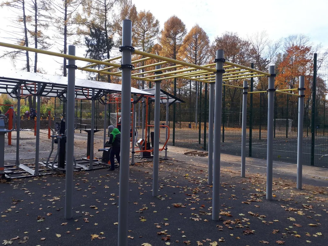 Pull Up Bar at Calisthenics Park at улица Генерала Маргелова, Тула – photo 1 of 1