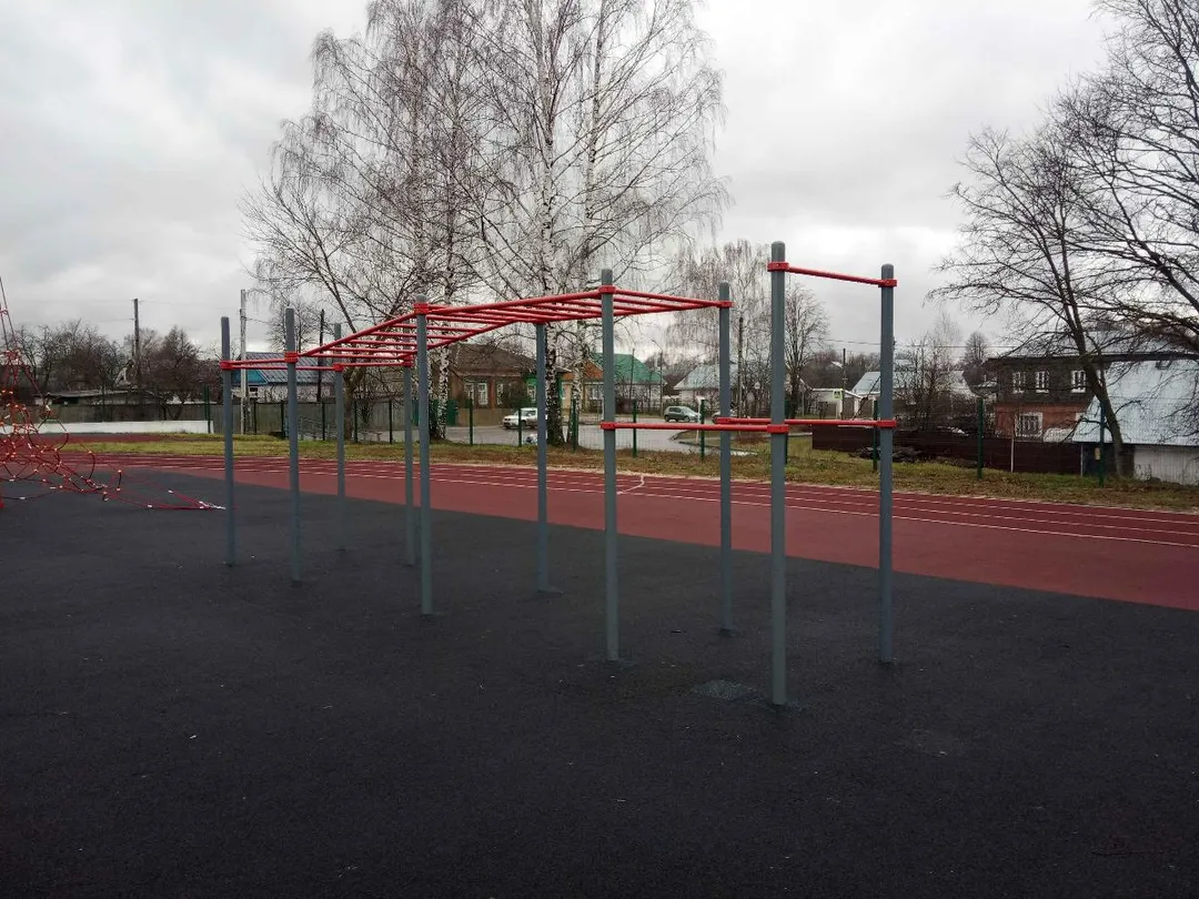 Parallel Gym Bars at Calisthenics Park at Комсомольская улица, Гороховец – photo 2 of 3
