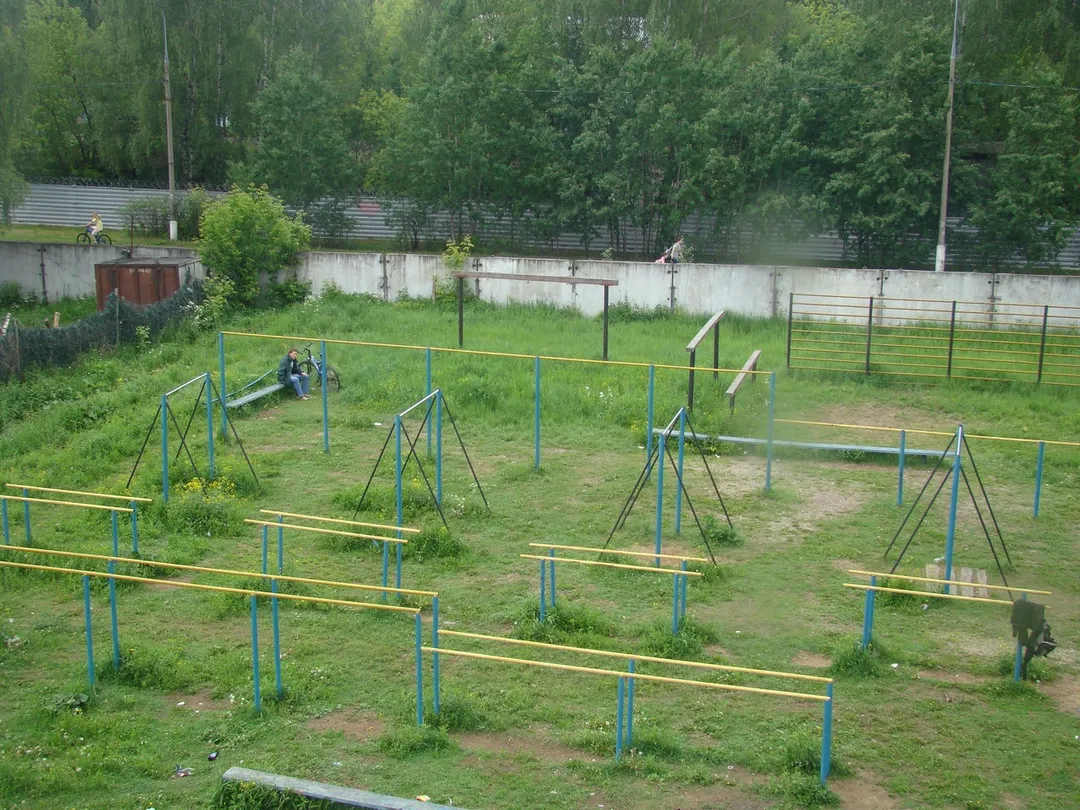 Barra de Dominadas en Calisthenics Park at улица Заречье, Москва #wp1987 – foto 5 de 6