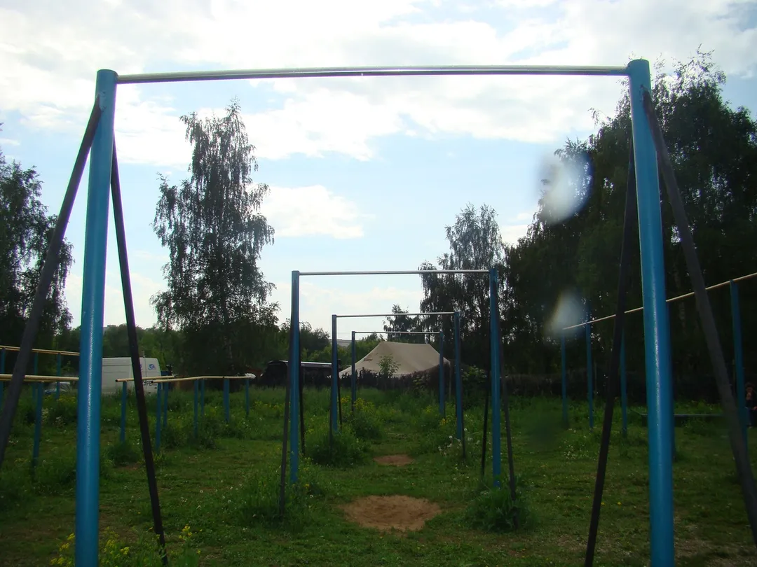 Barra de Dominadas en Calisthenics Park at улица Заречье, Москва #wp1987 – foto 1 de 6