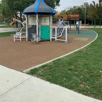 Calisthenics Park at Avrasya Tüneli, Fatih - thumbnail 2