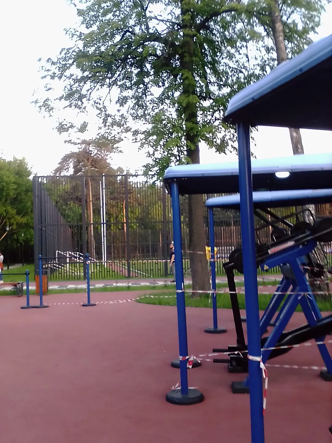 Бруси на майданчику Calisthenics Park at Большая Черкизовская улица, Москва #wp1991 – фото 6 з 10