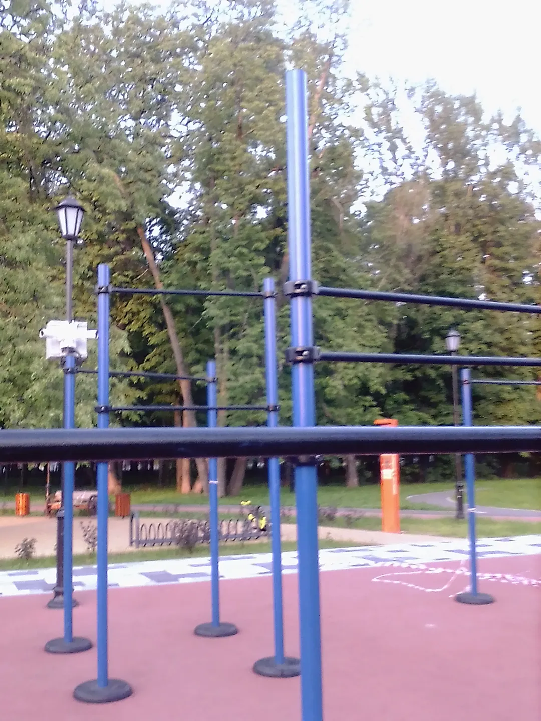 Рукохід на майданчику Calisthenics Park at Большая Черкизовская улица, Москва #wp1991 – фото 3 з 10