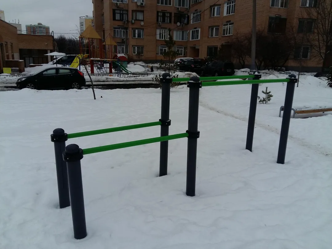 Турнік на майданчику Calisthenics Park at улица Удальцова, Москва #wp2020 – фото 7 з 7