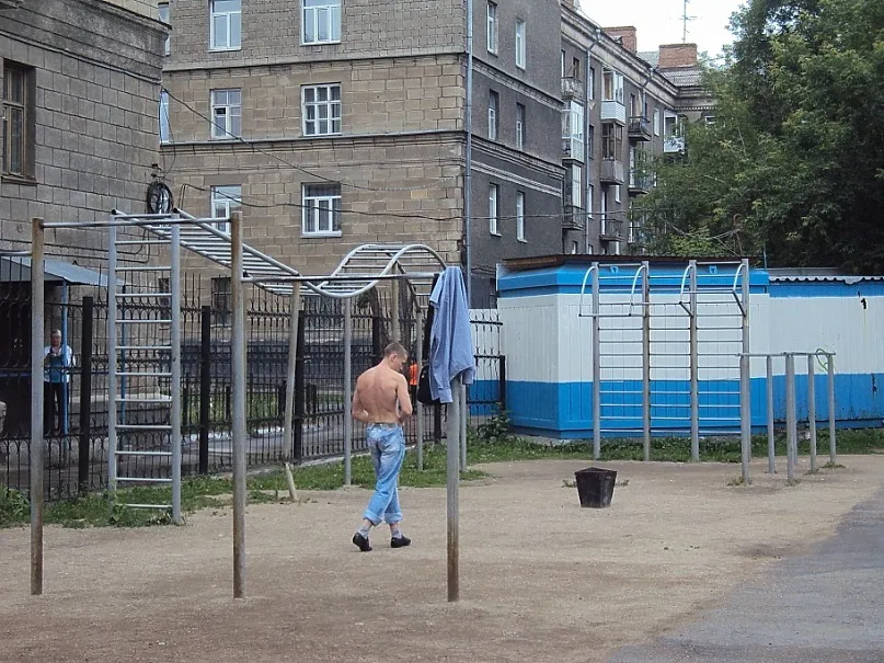 Pull Up Bar at Calisthenics Park at проспект Карла Маркса, городской округ Новосибирск – photo 1 of 2