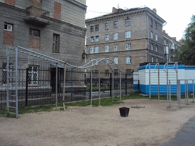 Parallel Gym Bars at Calisthenics Park at проспект Карла Маркса, городской округ Новосибирск – photo 2 of 2