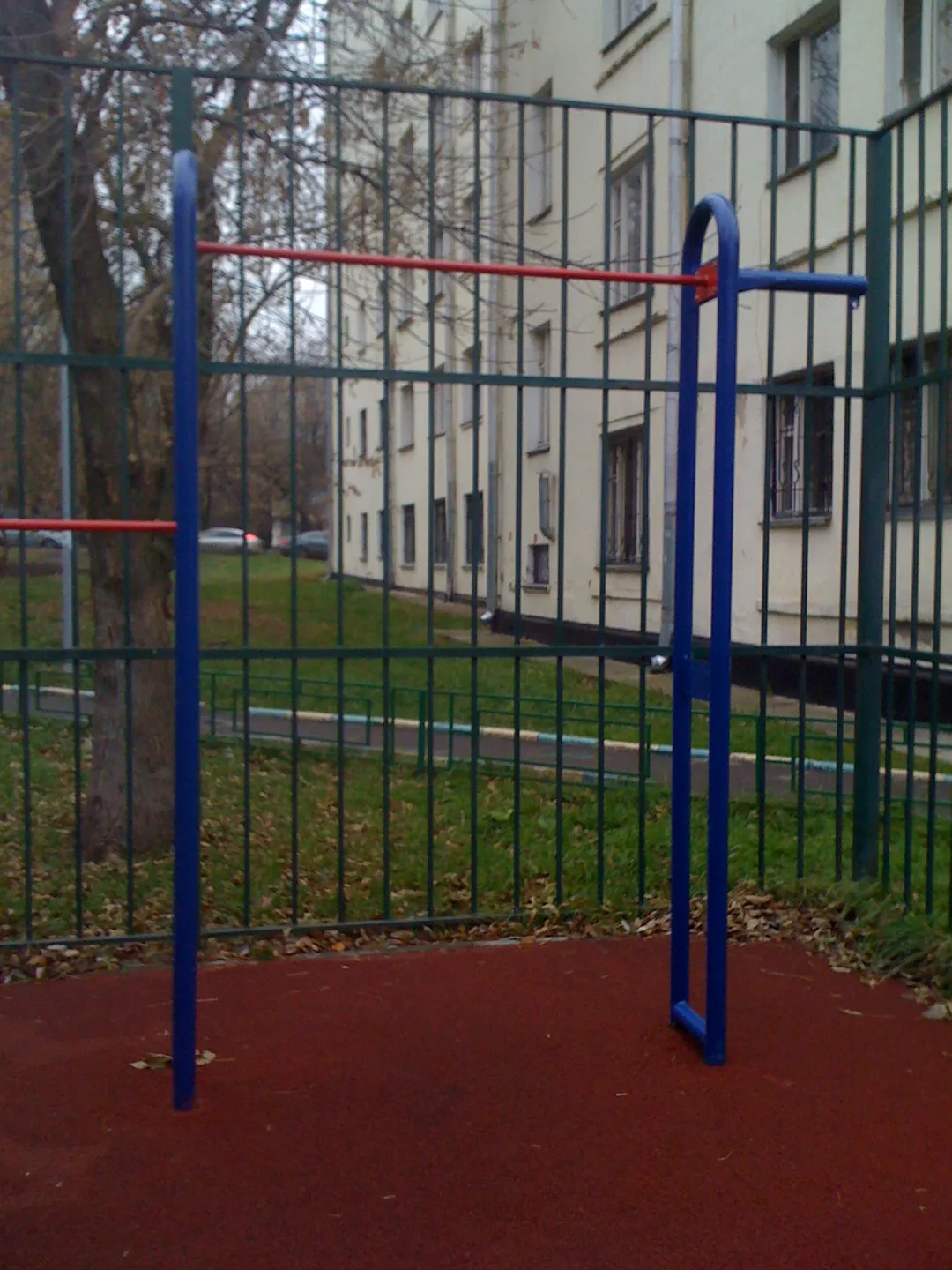 Barren bei Calisthenics Park at Гольяновская улица, Москва #wp2027 – Foto 2 von 7