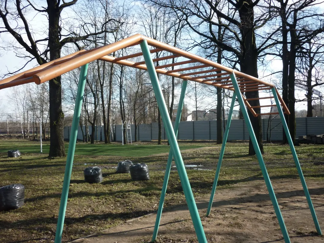Parallel Gym Bars at Calisthenics Park at Железнодорожная улица, Химки – photo 2 of 4