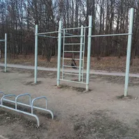 Calisthenics Park at Севастопольский проспект, Москва - thumbnail 2