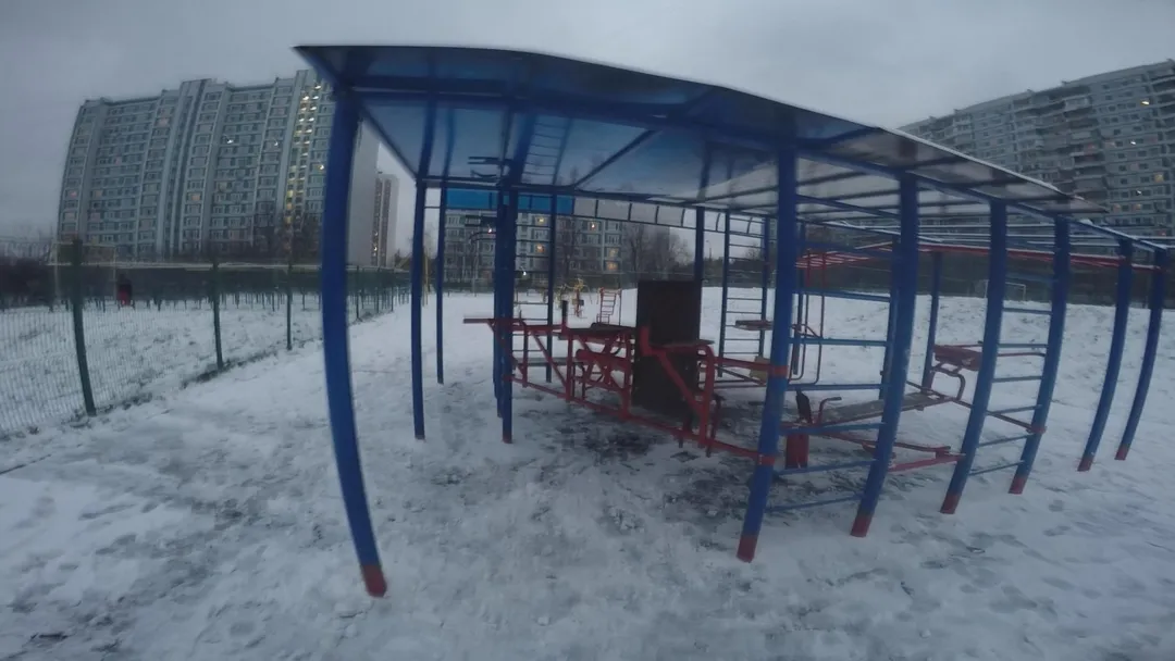 Bancă pentru abdomen la Calisthenics Park at улица Академика Капицы, Москва #wp2073 – fotografia 5 din 5