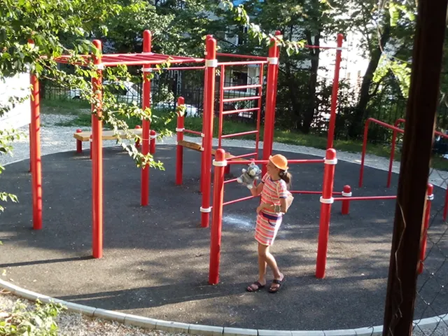 Calisthenics Park at улица 20-й Горнострелковой Дивизии, Сочи