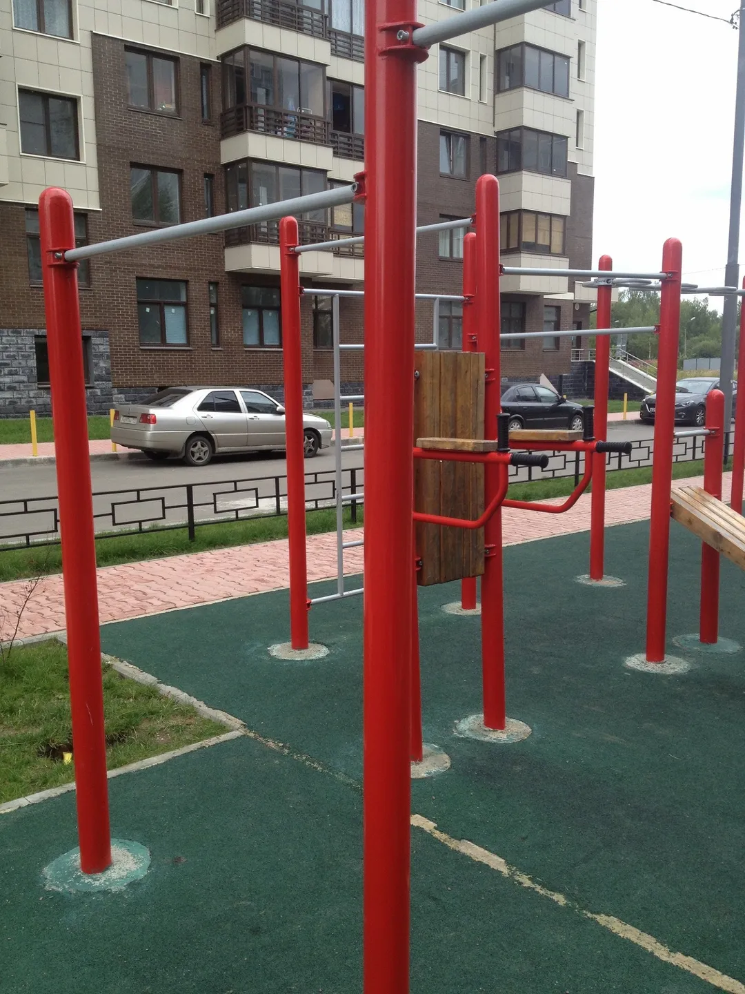 Monkey bar presso Calisthenics Park at улица Колпакова, Мытищи #wp2082 – foto 3 di 3
