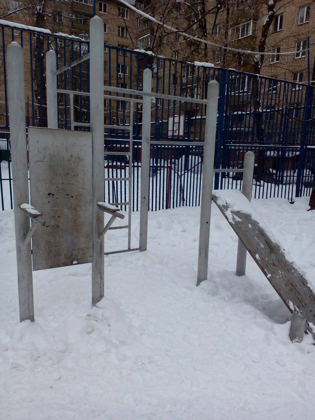 Турнік на майданчику Calisthenics Park at Щербаковская улица, Москва – фото 1 з 5