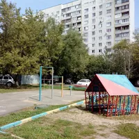 Calisthenics Park at Луганская улица, Москва - thumbnail 2