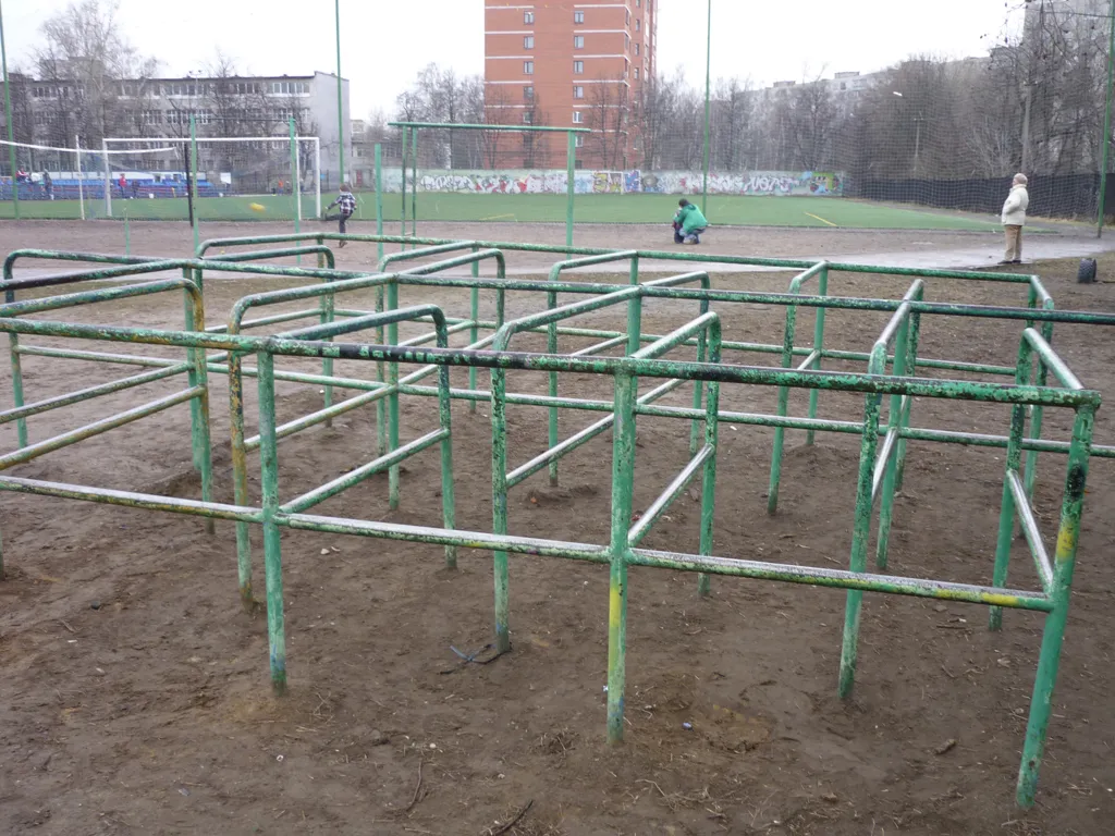 Spalier la Calisthenics Park at улица Дугина, Жуковский – fotografia 8 din 8
