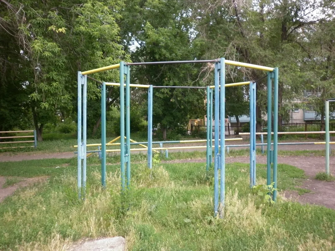 Турник на площадке Calisthenics Park at улица Сергея Васильева, Курган – фото 5 из 5