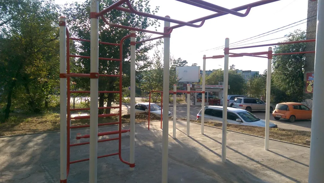 Spalliera presso Outdoor Gym in Центральный район, Чита – foto 4 di 10