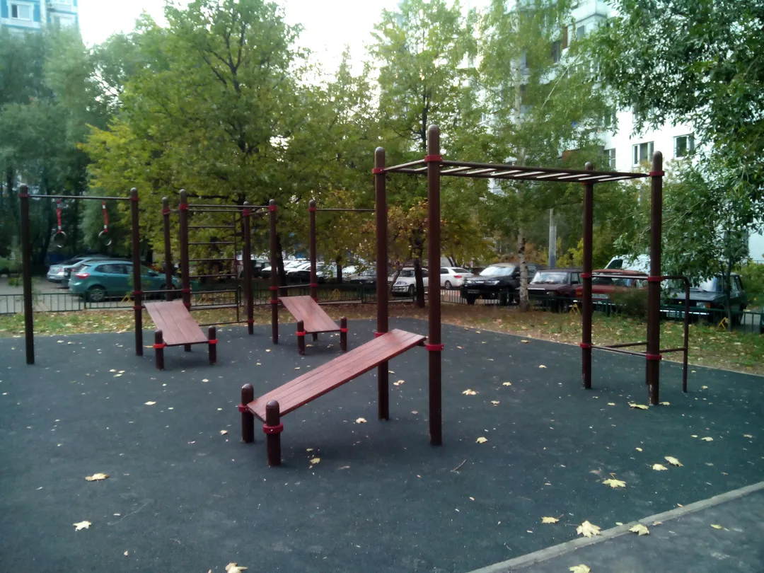 Турнік на майданчику Calisthenics Park at улица Крылатские Холмы, Москва #wp2155 – фото 1 з 4