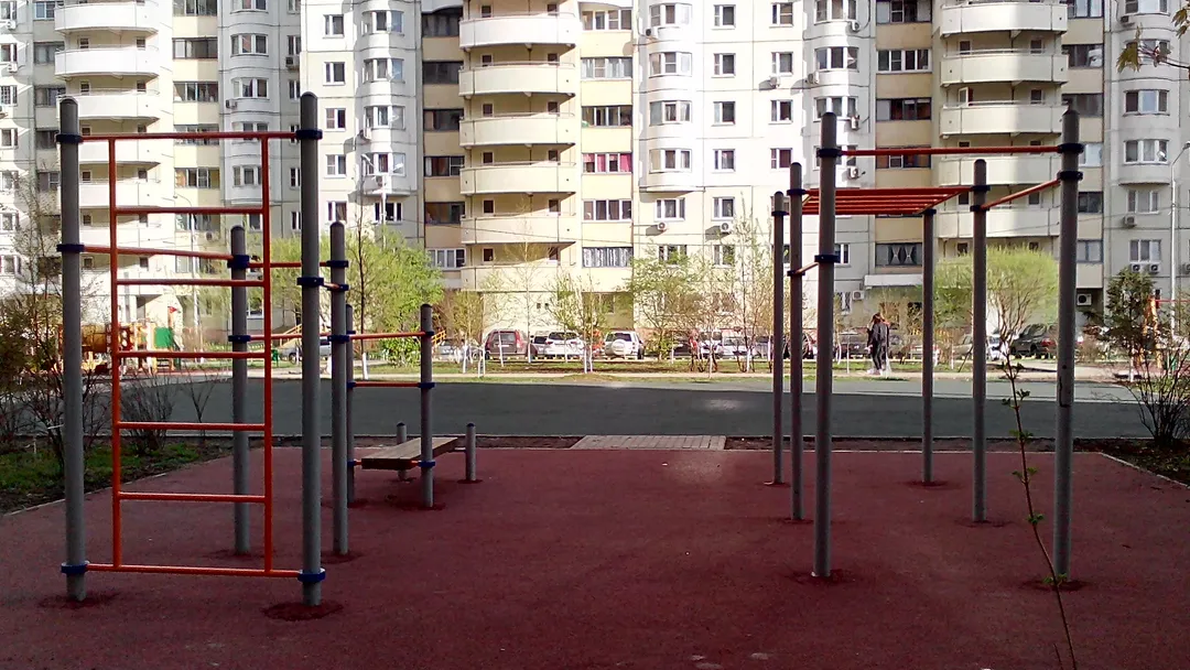 Spalliera presso Calisthenics Park at Подмосковный бульвар, Красногорск – foto 4 di 4