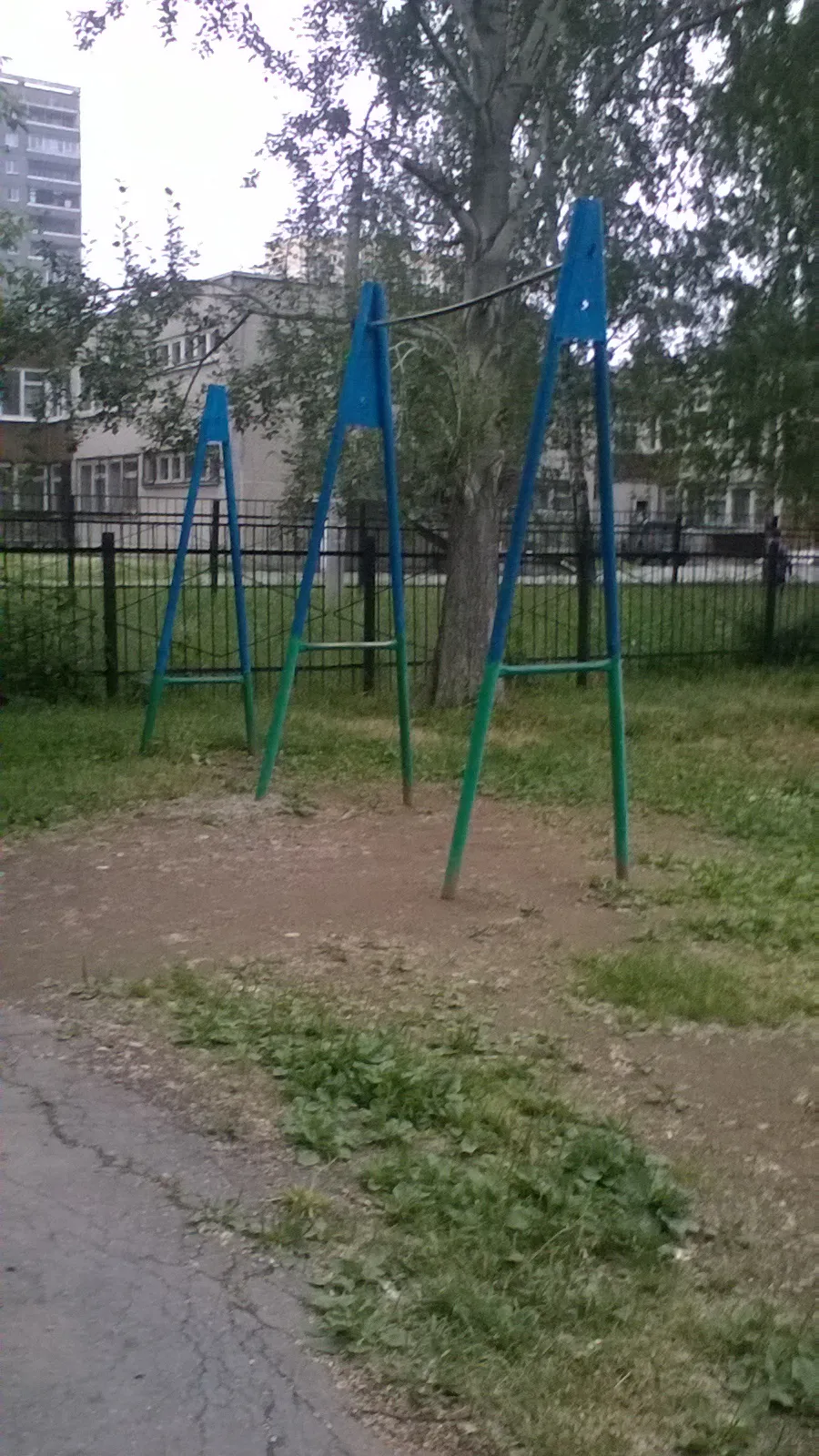 Parallel Gym Bars at Calisthenics Park at Ольховская улица, Екатеринбург – photo 4 of 4