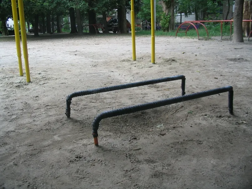Barres de singe à Calisthenics Park at проспект Перемоги, Чернігів – photo 3 sur 8