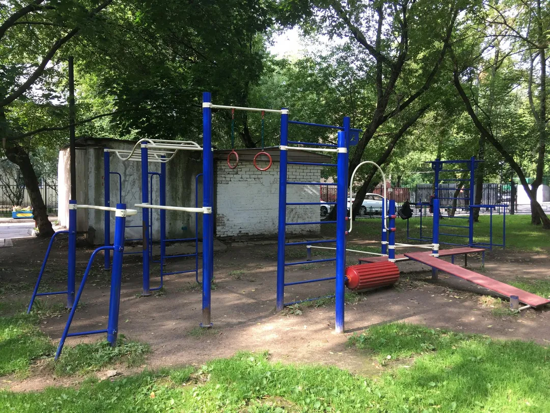 Parallel Gym Bars at Calisthenics Park at Николоямский переулок, Москва – photo 3 of 3
