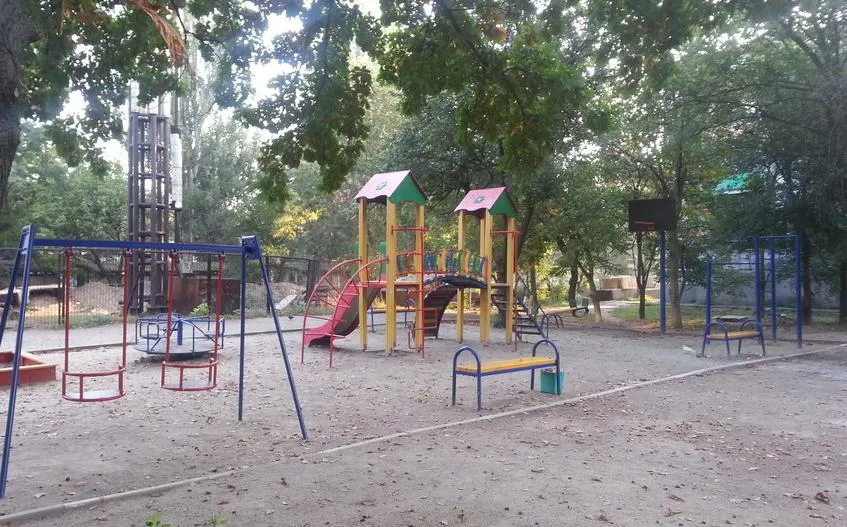 Parallel Gym Bars at Calisthenics Park at вулиця Чумаченка, Запоріжжя – photo 2 of 2