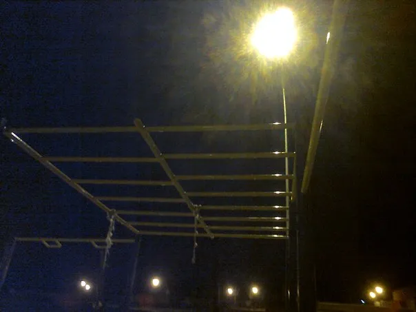Barras Paralelas en Calisthenics Park at Ново-Баварський проспект, Харків – foto 2 de 7
