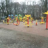 Calisthenics Park at Парково-Сирецька вулиця, Київ - thumbnail 2
