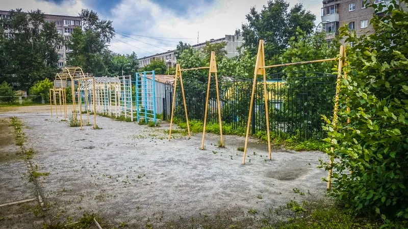 Barren bei Calisthenics Park at улица Анри Барбюса, Екатеринбург – Foto 6 von 10