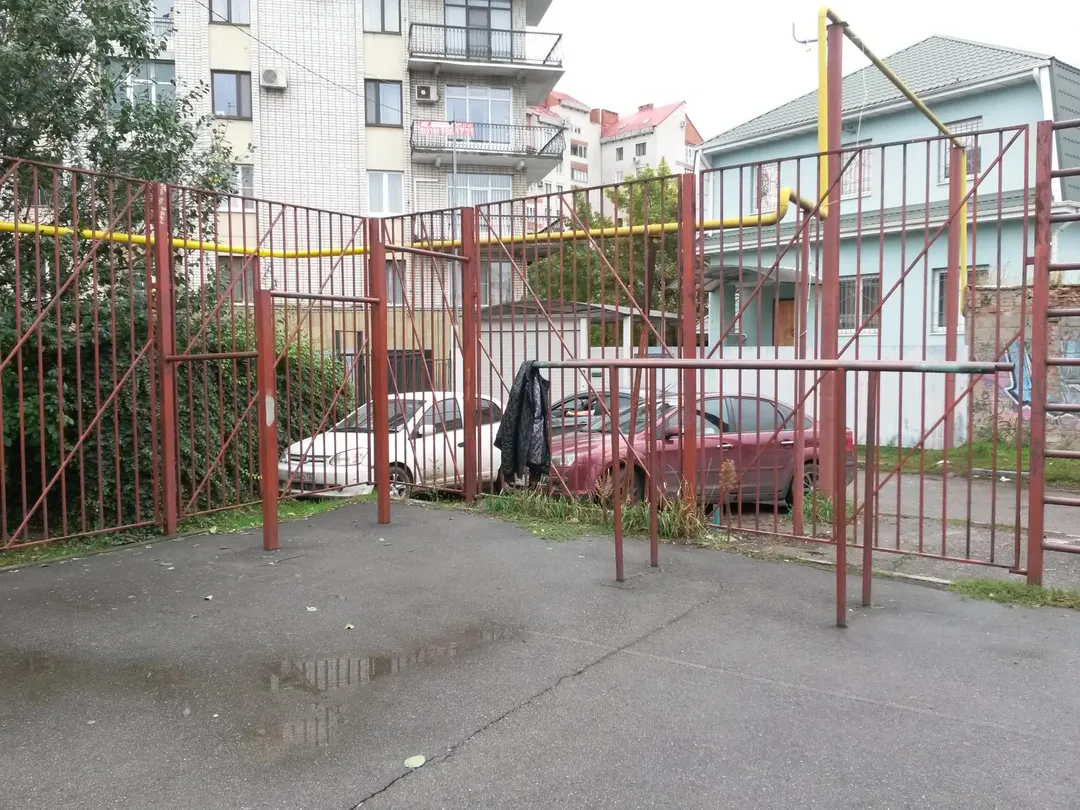 Barra de Dominadas en Calisthenics Park at шоссе Нефтяников, Краснодар – foto 1 de 1
