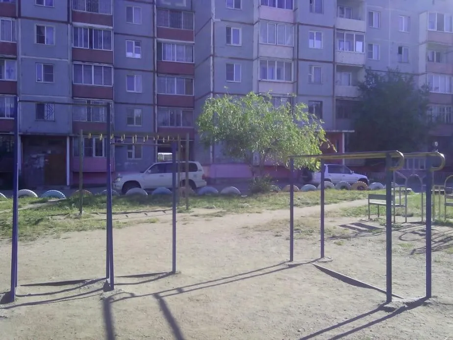 Barre de traction à Calisthenics Park at проспект Фадеева, Чита – photo 1 sur 3