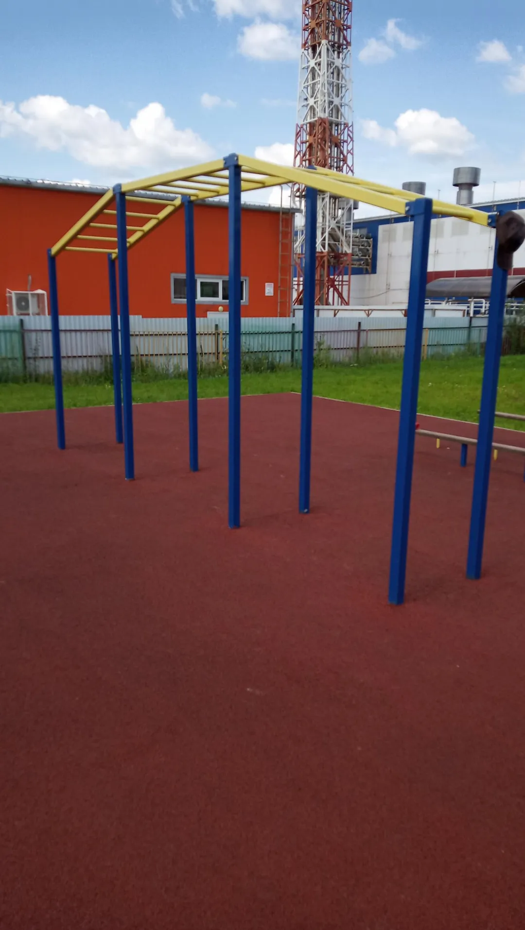 Barras de Mono en Calisthenics Park at Спортивная улица, Егорьевск #wp2320 – foto 4 de 9