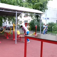 Calisthenics Park at Комсомольская улица, Красногорск - thumbnail 6