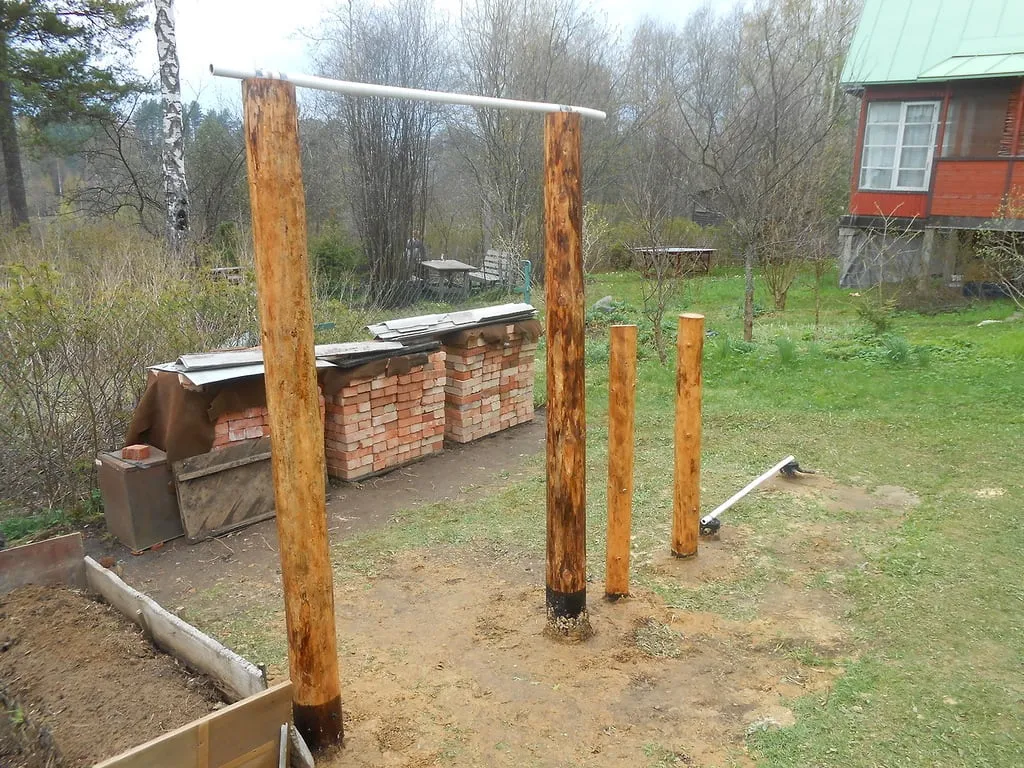 Pull Up Bar at Calisthenics Park at А-181, Токсовское городское поселение – photo 1 of 4
