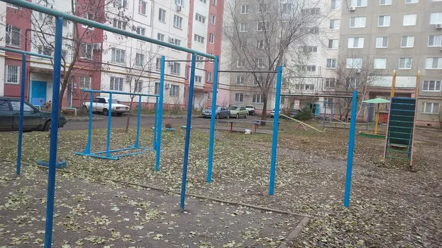 Calisthenics Park at Ленинградская улица, Энгельс