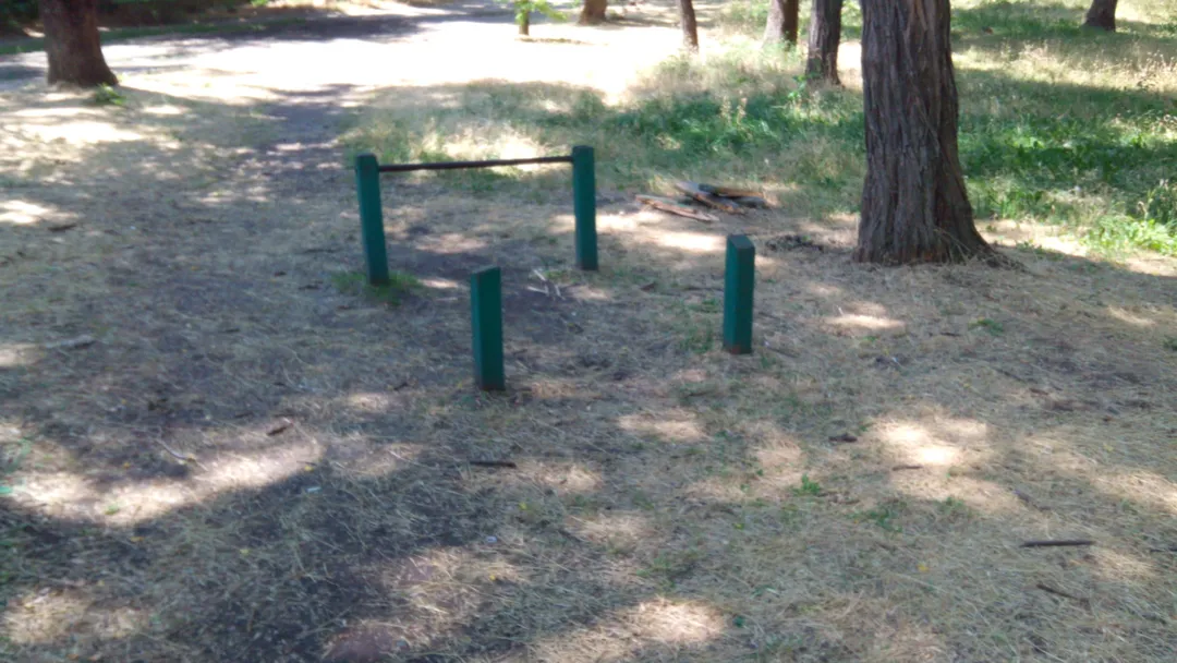 Pull Up Bar at Calisthenics Park at улица Энгельса, Ейск – photo 1 of 5