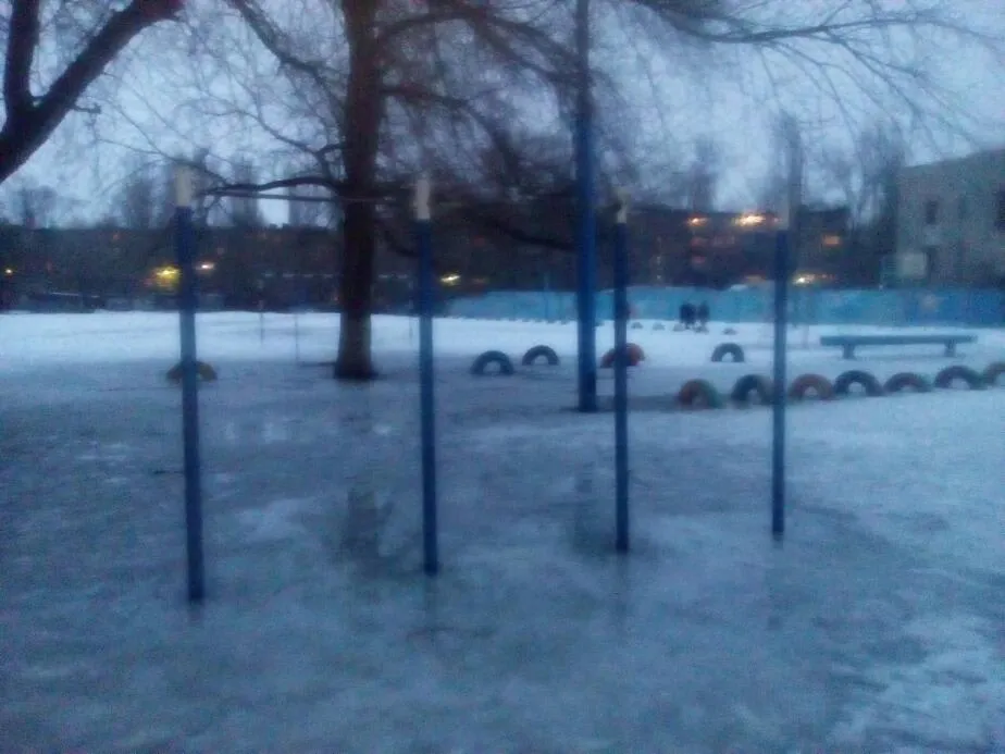 Pull Up Bar at Calisthenics Park at Минская улица, Энгельс – photo 1 of 4