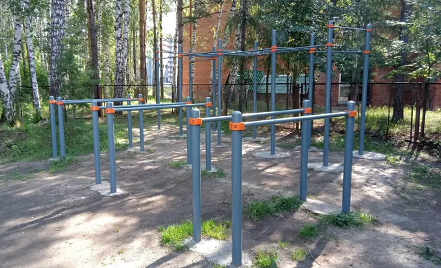 Calisthenics Park at тропинка академика Б. В. Войцеховского, городской округ Новосибирск