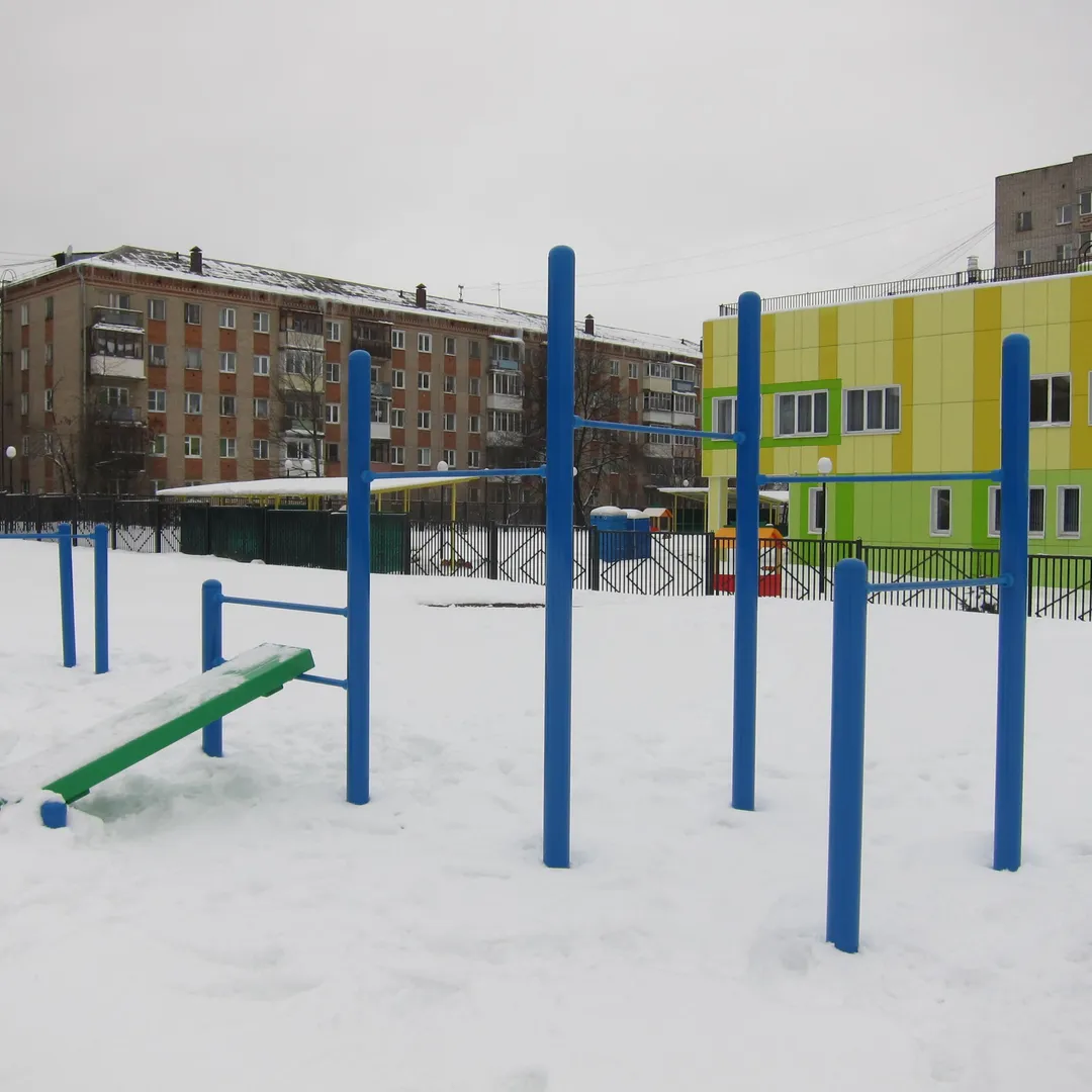 Pull Up Bar at Calisthenics Park at Хотьковский проезд, Сергиев Посад – photo 7 of 9