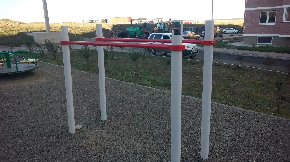 Barras Paralelas en Calisthenics Park at улица Петренко, Ростов-на-Дону #wp2405 – foto 2 de 2