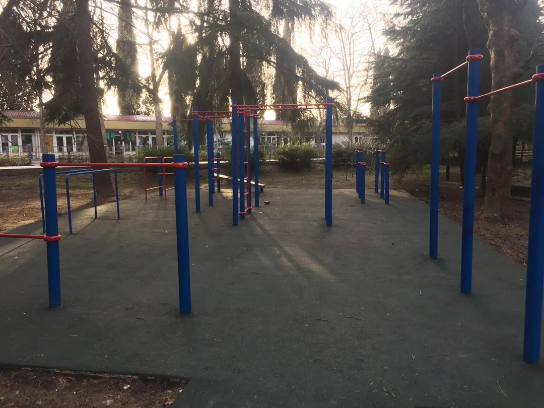 Klimmzugstange bei Calisthenics Park at улица Лазарева, Сочи – Foto 1 von 1